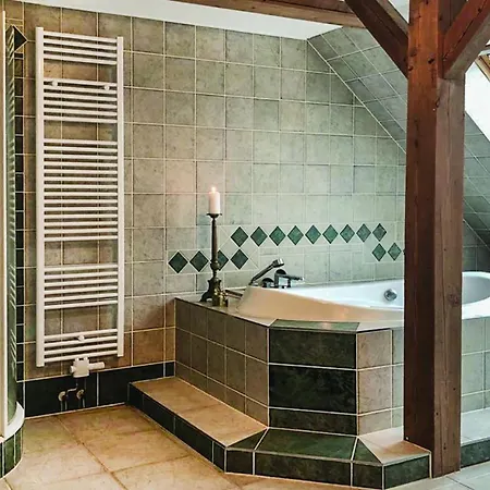 Grosses Landhaus Mit Pool Prázdninový dům