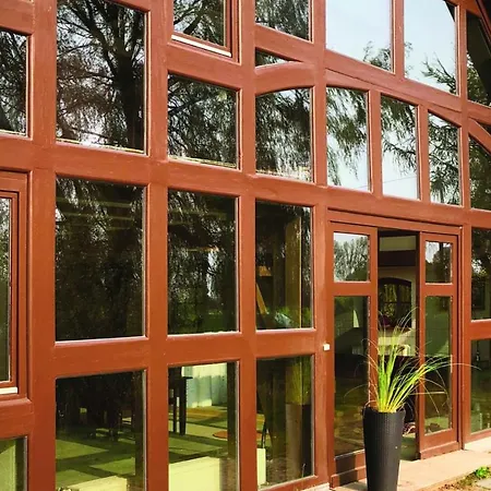 Grosses Landhaus Mit Pool Prázdninový dům *