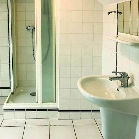 Grosses Landhaus Mit Pool Prázdninový dům